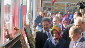 Saadet Peçe